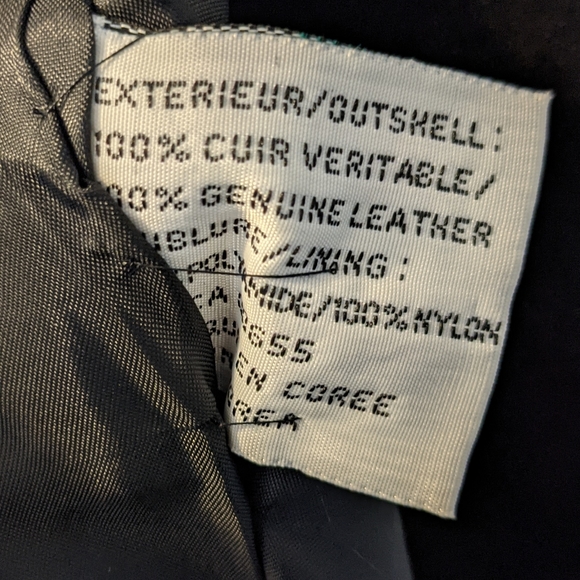 Vintage black suede skirt with snaps - Picture 7 of 8